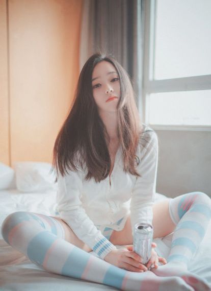 《庭外》电视剧_午夜伦不卡高清在线观看
